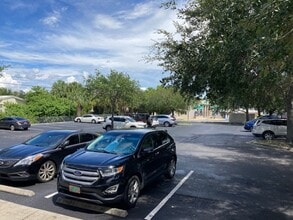 4811 W Gandy Blvd, Tampa, FL for lease Interior Photo- Image 1 of 2
