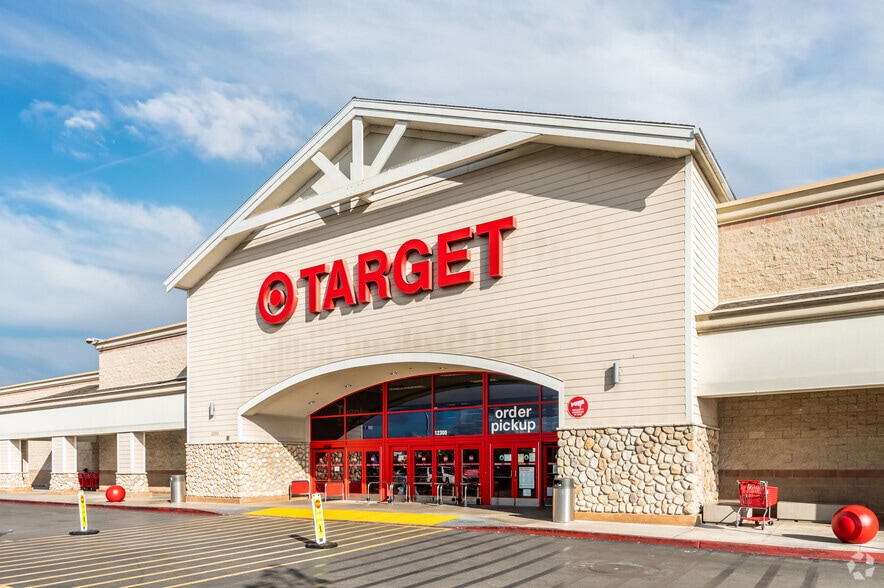 12300-12490 Seal Beach Blvd, Seal Beach, CA for lease - Building Photo - Image 1 of 5