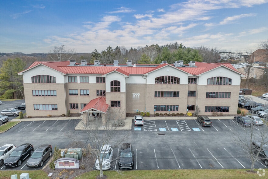 1000 Brooktree Rd, Wexford, PA for lease - Building Photo - Image 3 of 5
