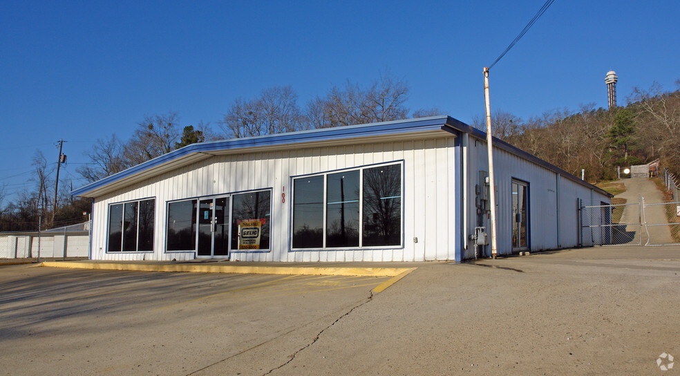 1005 E Grand Ave, Hot Springs, AR for lease - Building Photo - Image 3 of 5