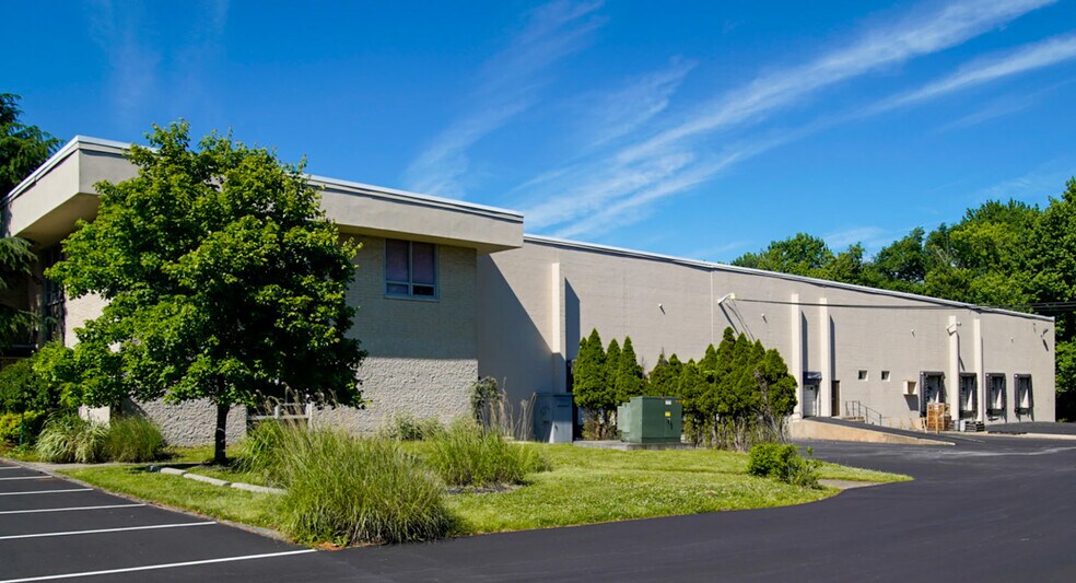 1152 Marlkress Rd, Cherry Hill, NJ à louer - Photo du bâtiment - Image 2 de 11