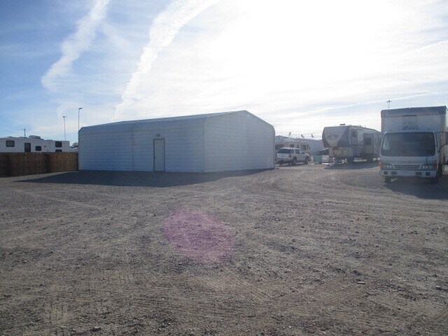 1230 Main St, Quartzsite, AZ à vendre - Photo du bâtiment - Image 3 de 8