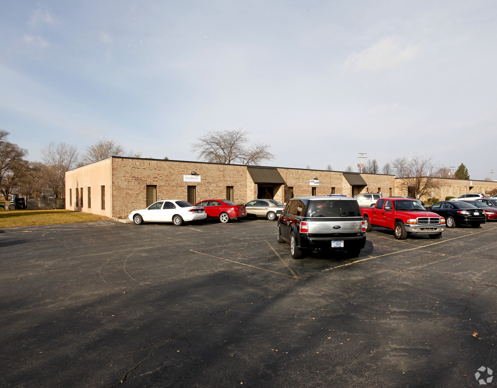6111-6113 Jackson Rd, Ann Arbor, MI for lease Primary Photo- Image 1 of 2