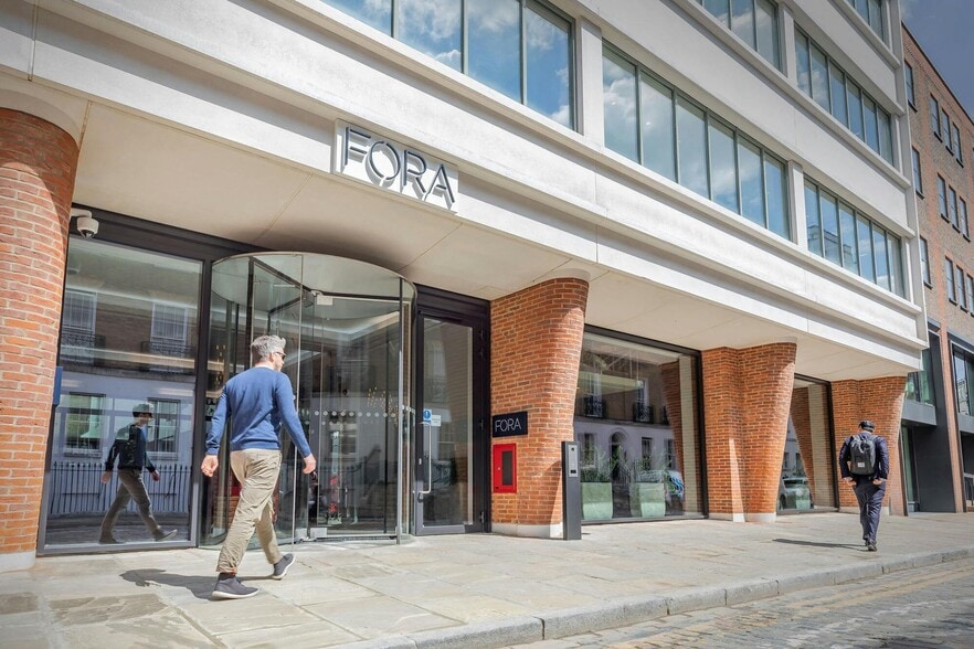 35-41 Folgate St, London for lease - Building Photo - Image 2 of 9