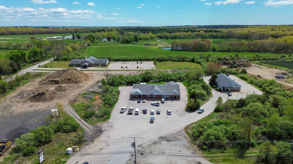 250 S County Trl, Exeter, RI for sale - Building Photo - Image 2 of 40