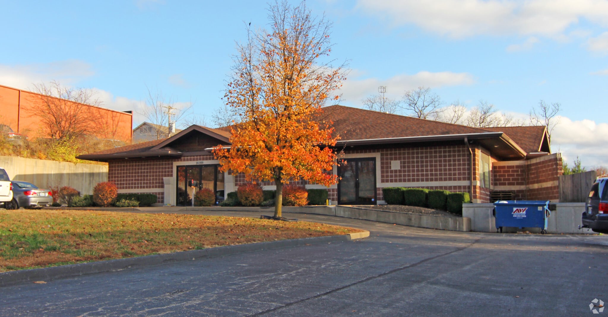 16388 Westwoods Business Park, Ellisville, MO for sale Primary Photo- Image 1 of 5