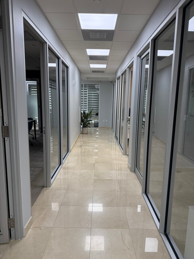 7950 NW 53rd St, Doral, FL 33166 - Unit 133-139 - - Interior Photo - Image 2 of 4