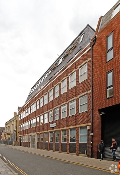 19 Priestgate, Peterborough for lease - Building Photo - Image 3 of 4