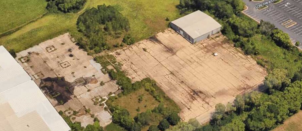 2241 Eagle Dr, Middleton, WI for lease Primary Photo- Image 1 of 6