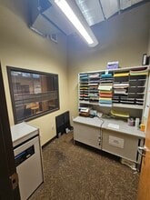 75 NW Couch St, Portland, OR for lease Interior Photo- Image 2 of 13