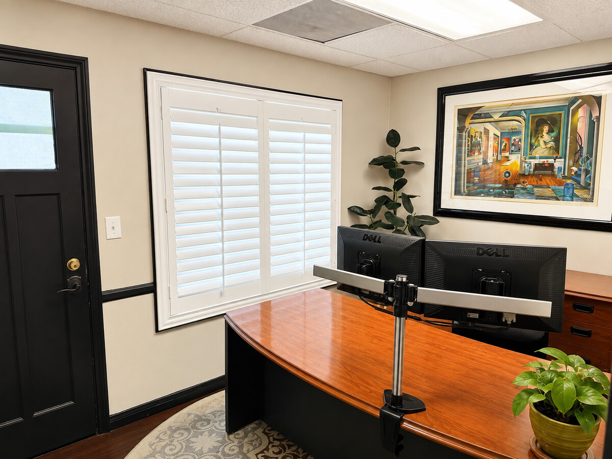1913 E 17th St, Santa Ana, CA 92705 - Unité 214/214A - - Photo intérieure - Image 1 of 10