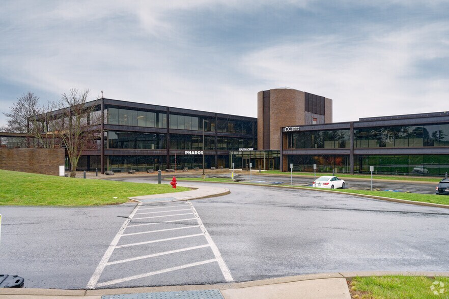 4545 E River Rd, West Henrietta, NY à louer - Photo principale - Image 1 de 28