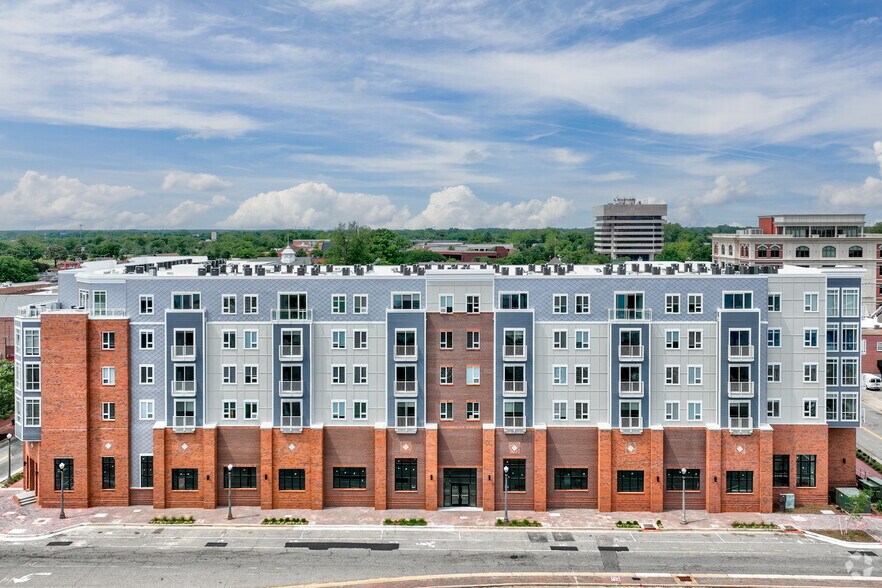 27 King St, Hampton, VA à louer - Photo du bâtiment - Image 3 de 6