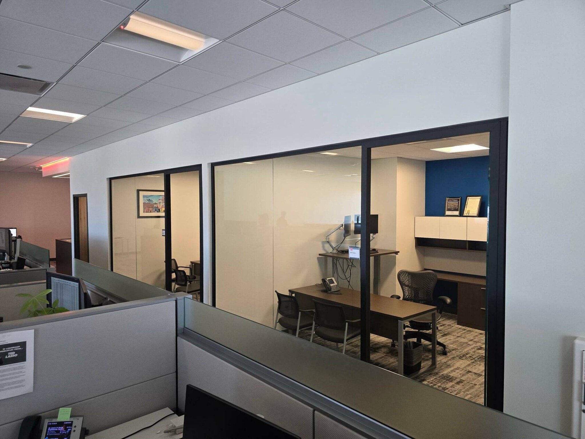 601 N Mesa St, El Paso, TX à louer Photo intérieure- Image 1 de 13