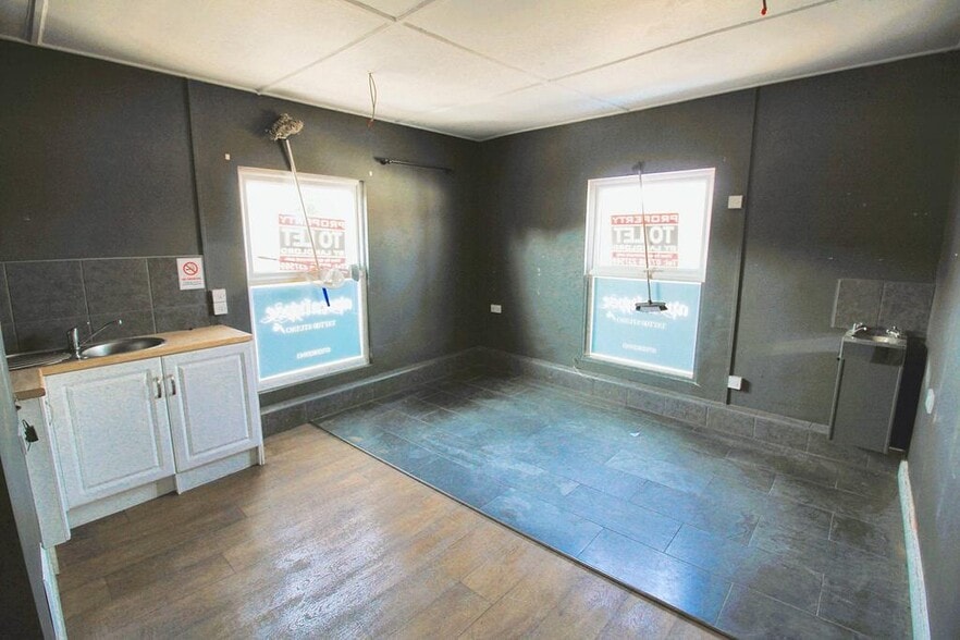 2 Bell Rd, Norwich for lease - Building Photo - Image 2 of 3