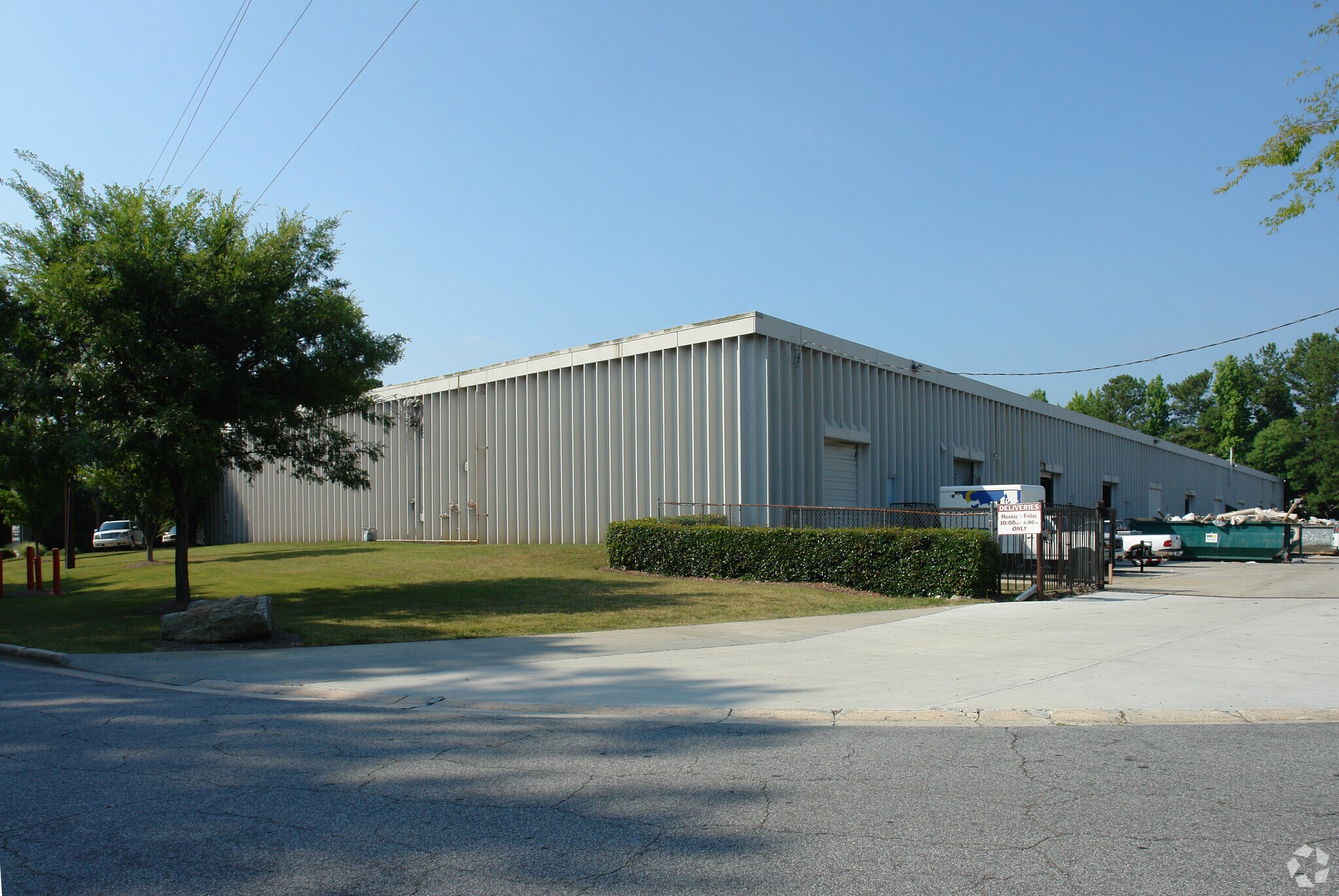 3642 Oakcliff Rd, Atlanta, GA for lease Primary Photo- Image 1 of 5