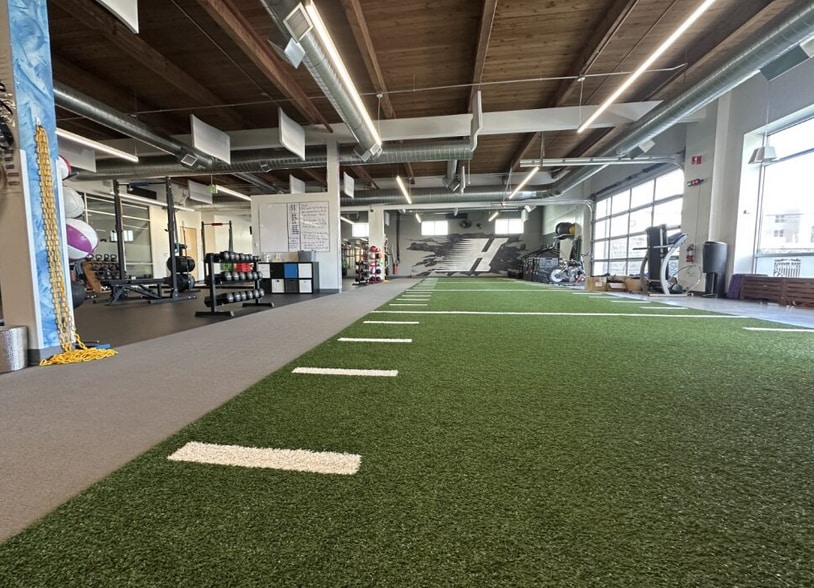 2015 Dallas St, Aurora, CO for lease - Building Photo - Image 1 of 21