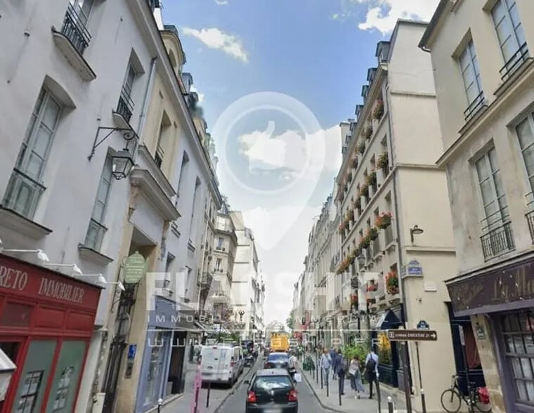 Retail in Paris for lease - Building Photo - Image 1 of 2