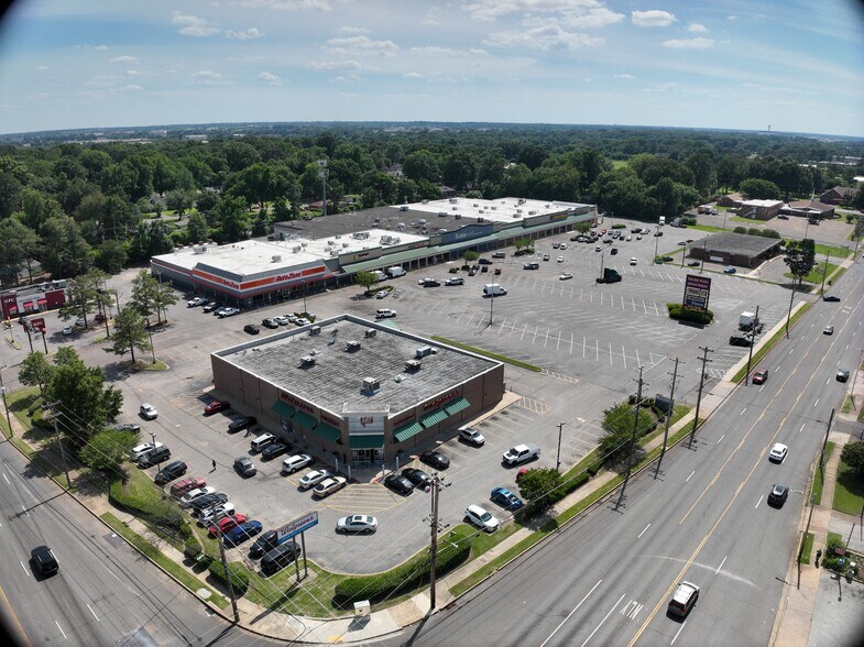 4651-4701 Knight Arnold Rd, Memphis, TN à vendre - Communauté Matterport - Image 3 de 12