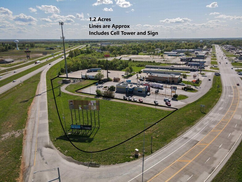 1200 Mt Vernon blvd, Mount Vernon, MO à vendre - Aérien - Image 2 de 10