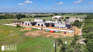 Plus de détails pour 8870 Liberty Road, Aubrey, TX - Local d'activités à louer