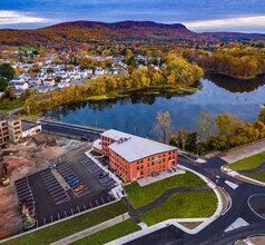 3 Ferry St, Easthampton, MA - Aerial  map view