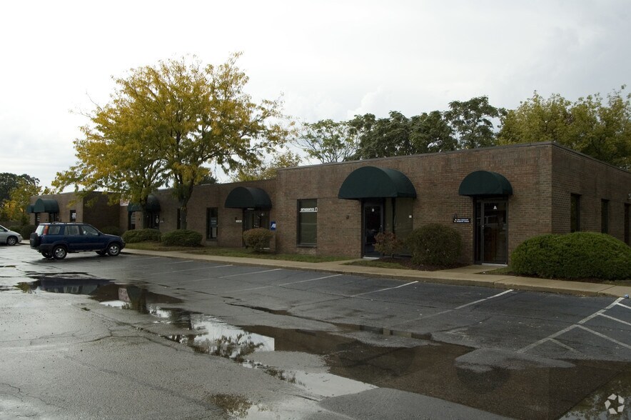 34 N Island Ave, Batavia, IL à louer - Photo du bâtiment - Image 3 de 14