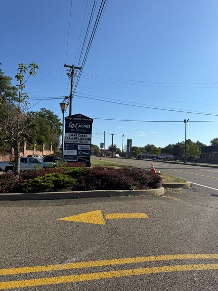 204 Three Springs Dr, Weirton, WV à louer - Photo du bâtiment - Image 3 de 15