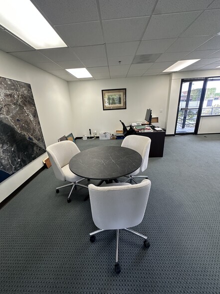 13 Corporate Plaza Dr, Newport Beach, CA for lease - Building Photo - Image 2 of 16