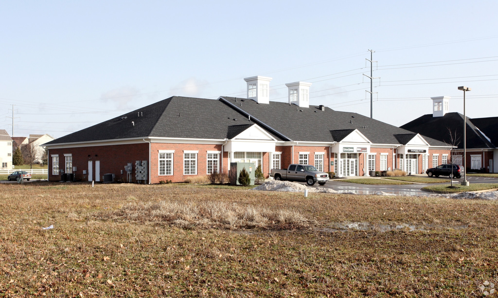9743-9757 Fairway Dr, Powell, OH for sale Primary Photo- Image 1 of 23