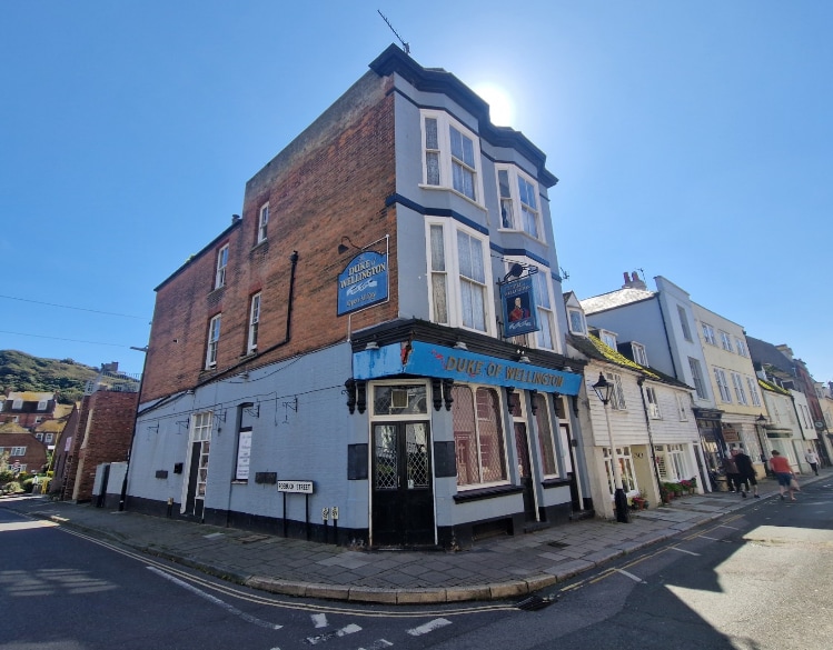 28-29 High St, Hastings for lease Primary Photo- Image 1 of 3