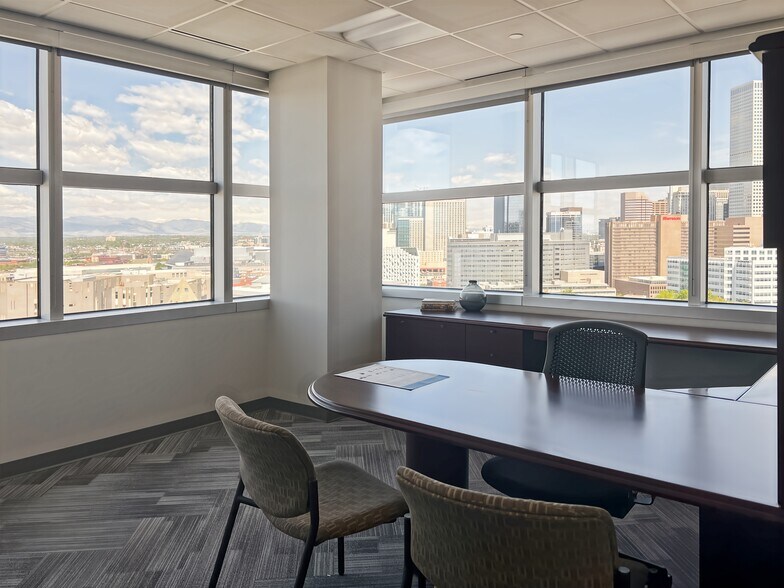 1290 Broadway, Denver, CO à louer - Photo du bâtiment - Image 2 de 13