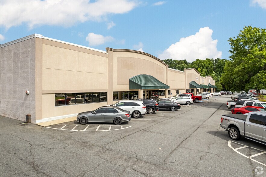 1990 Delk Industrial Blvd SE, Marietta, GA à louer - Photo du bâtiment - Image 3 de 5