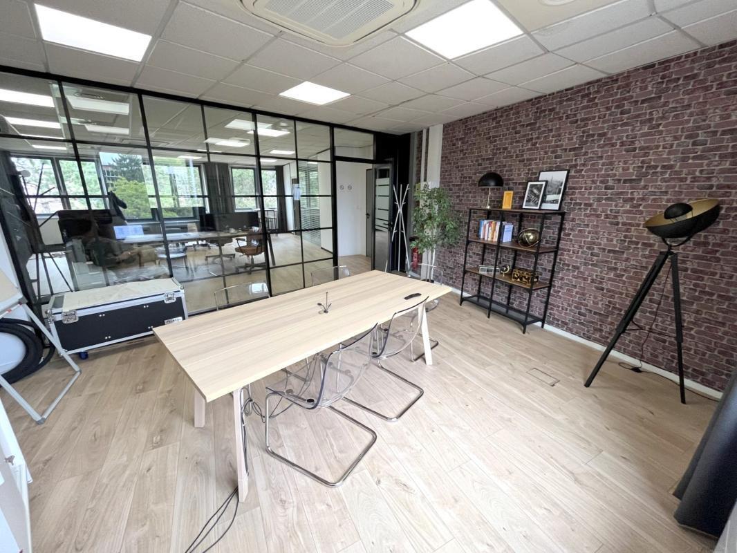 Bureau dans Saint-Germain-en-Laye à louer Photo intérieure- Image 1 de 6