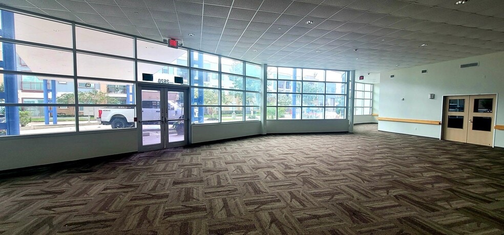 2620 Tanglewilde St, Houston, TX à louer - Photo du bâtiment - Image 1 de 16