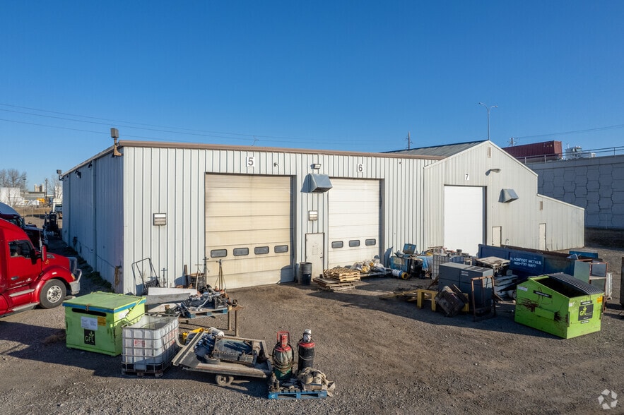 9910 48th St SE, Calgary, AB for sale - Building Photo - Image 2 of 4