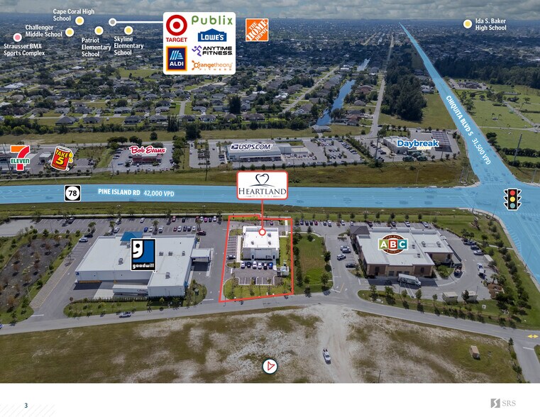 1509 SW Pine Island Rd, Cape Coral, FL à vendre - Photo du bâtiment - Image 3 de 12