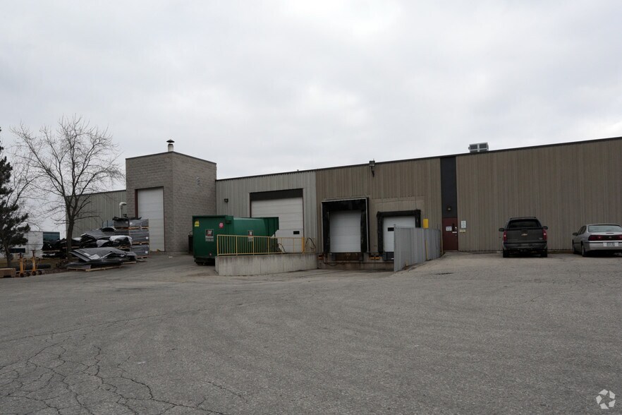 495 Laird Rd, Guelph, ON à vendre - Photo du bâtiment - Image 2 de 2