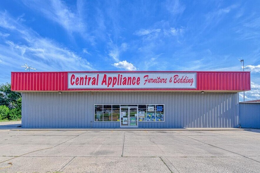 102 E Central Blvd, Anadarko, OK à vendre - Photo du bâtiment - Image 3 de 19