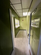 116-118 S York St, Elmhurst, IL for lease Interior Photo- Image 2 of 4