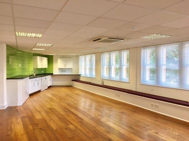 18-20 George St, Richmond à louer - Photo intérieure - Image 3 de 3