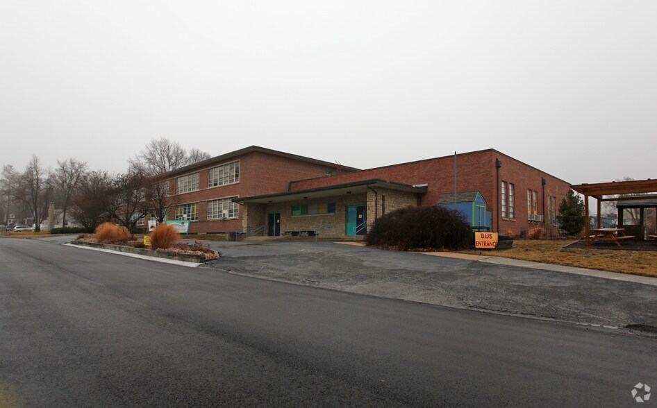 5700 King St, Shawnee, KS à vendre - Photo du bâtiment - Image 2 de 2