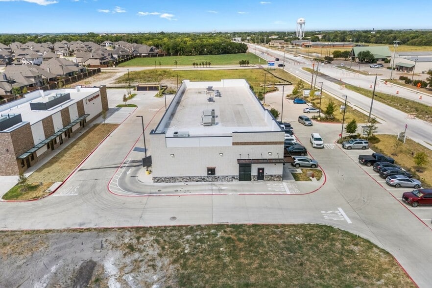 2111 McKinney St, Melissa, TX à vendre - Photo du bâtiment - Image 3 de 14