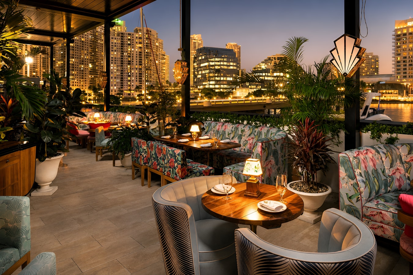 801 Brickell Bay Dr, Miami, FL 33131 - Unité Delilah - - Photo intérieure - Image 2 of 4