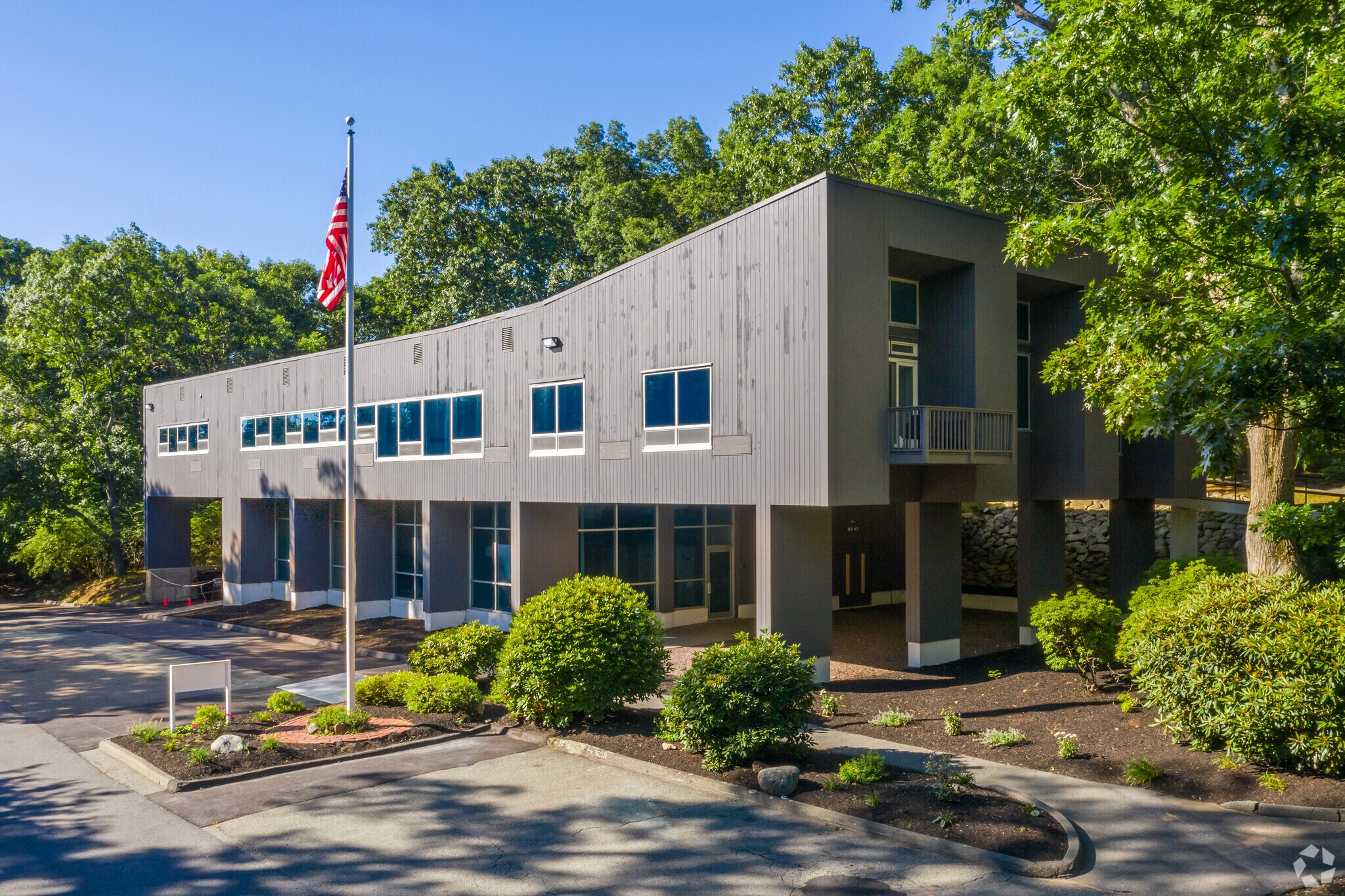 100 Summit St, Peabody, MA à vendre Photo principale- Image 1 de 14