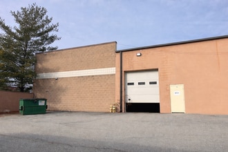 144 Quigley Blvd, New Castle, DE for lease Interior Photo- Image 2 of 3