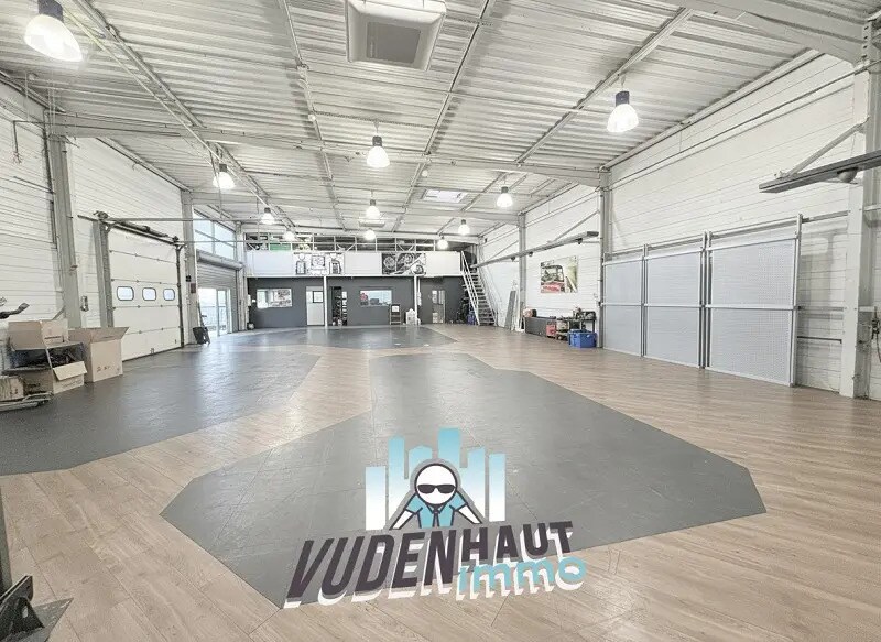 Flex dans Toulouse à louer - Photo du bâtiment - Image 3 de 9