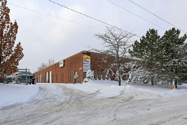 Plus de détails pour 49 McIntyre Pl, Kitchener, ON - Industriel à vendre