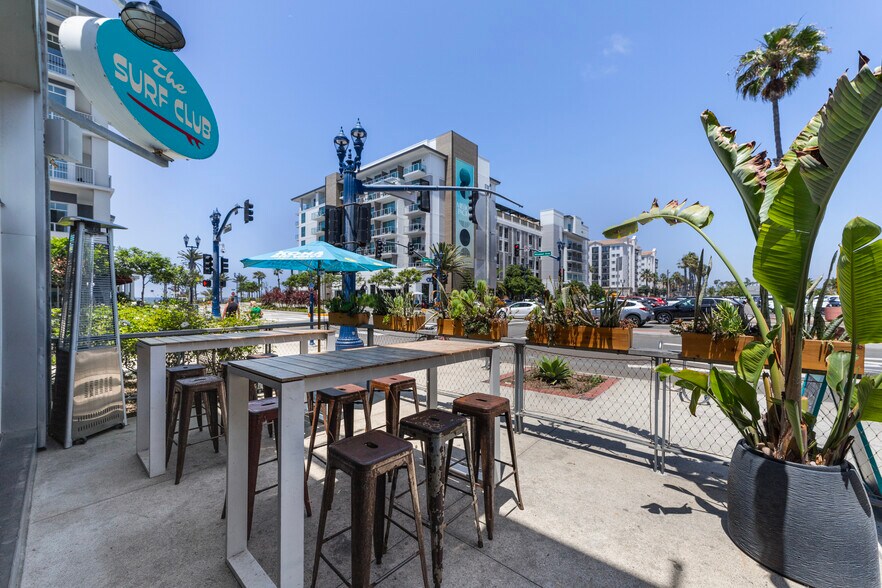 211 Mission Ave, Oceanside, CA à louer - Photo du bâtiment - Image 3 de 9