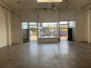 4361-4363 Melrose Ave, Los Angeles, CA for lease Interior Photo- Image 2 of 7